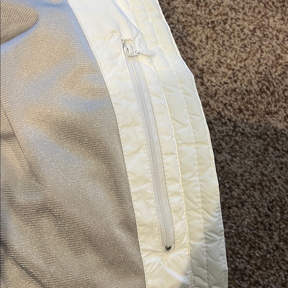 Women’s down winter coat size small - Picture 5 of 6